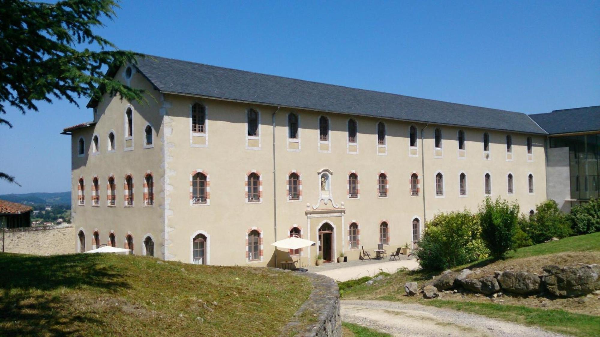 Saint-Lizier Terres De France - Domaine Du Palais 아파트 호텔 외부 사진